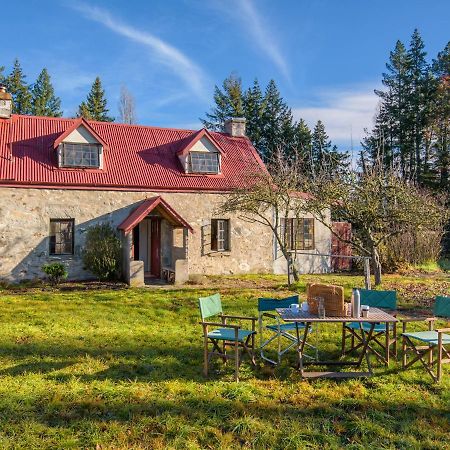 Wanaka Stone Cottage - Wanaka Holiday Home מראה חיצוני תמונה